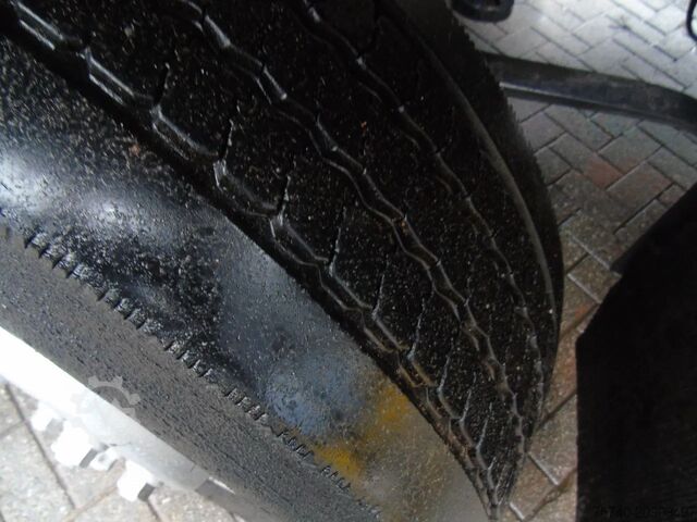 Loading platform MAN TGM 19.290