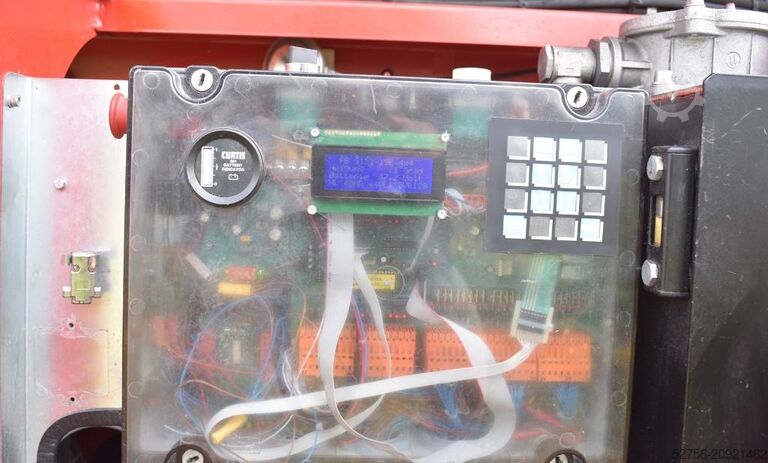 Scissor lift PB Lifttechnik S151-19E4x4