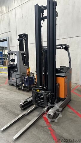 Reach truck STILL FM-X 14