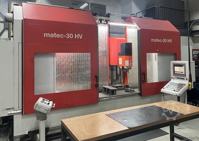 Universal machining center Matec 30HV