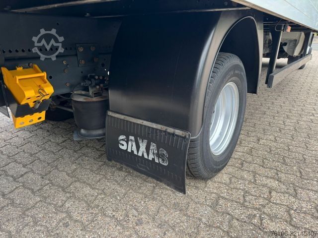 Transporter mit Koffer IVECO Daily 72C18 Hi Matic Koffer mit Ladebordwand