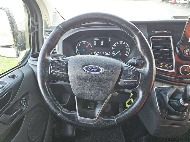 High-roof van FORD TRANSIT CUSTOM 2.0 TDCI 130 LIMITED L2