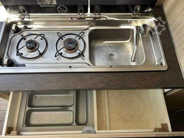 Caravan/camper Fiat Weinsberg CaraBus 600 K | 4 posti letto | Completamente equipaggiato