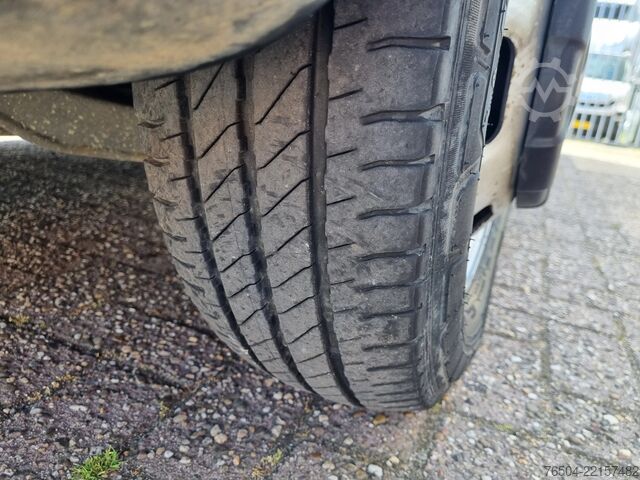 Kastenwagen Iveco Daily 35C18 3.0D 180PK L4H2 Maxi N1 Hi-Matic Eu...