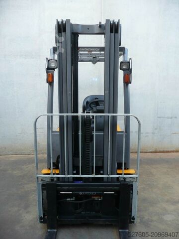 Forklift Jungheinrich EFG 320n 480 DZ