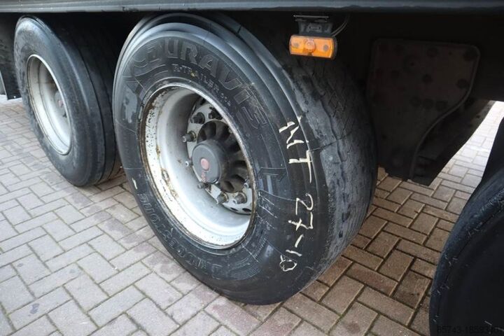 Curtain sided Schmitz CARG SCB3ST CoC Documents, TuV Loading Certificate