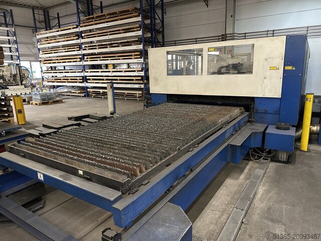 Laser cutting machine TRUMPF Trumatic L3030