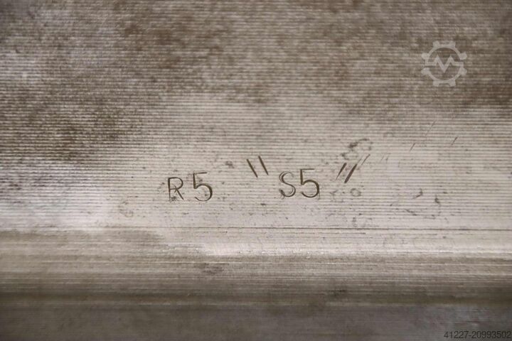 Abkantwerkzeug geteilt 1500 mm unbekannt 31/143 mm  R5