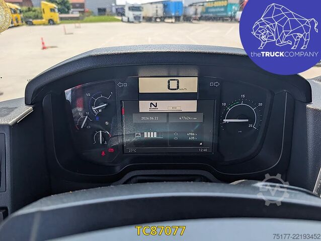 Standard-SZM Renault T 520