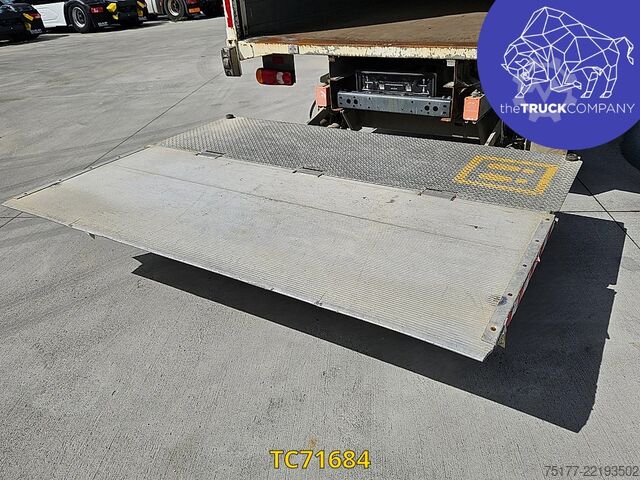 Suitcase DAF LF 230