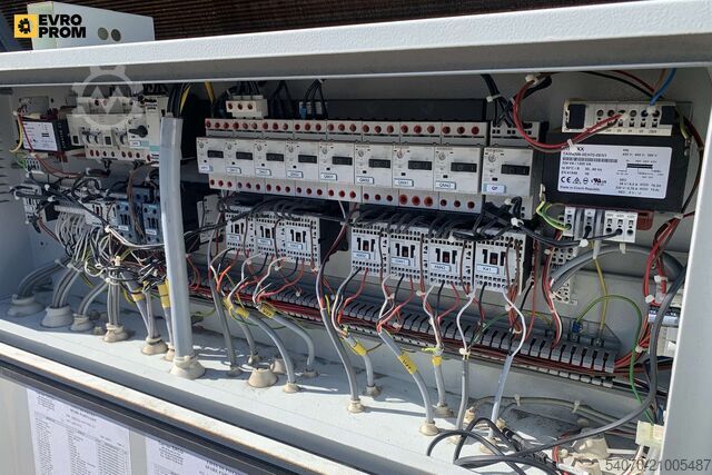 Chiller / Heat pump Used Industrial Chiller / Heat pump CARRIER 465/560 kW | With warranty