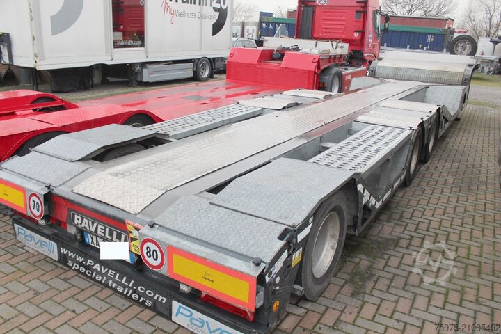Lowbed semitrailer for transportation of construction machinery pavelli carrellone trasporto veicoli buche usato