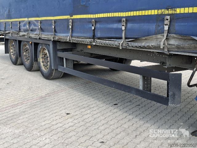Open semitrailer with tarp Schmitz Cargobull Curtainsider Mega