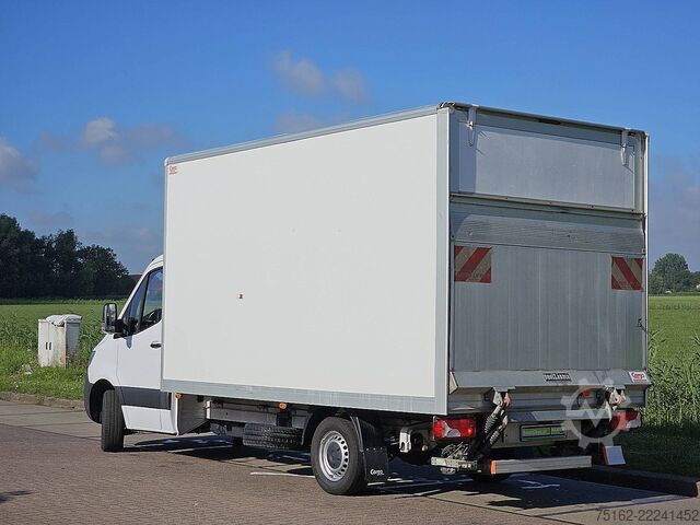 Koffer MERCEDES-BENZ SPRINTER 315 Bakwagen Laadklep!