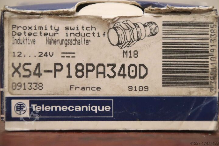 Proximity switch Telemecanique XS4P18PA340D