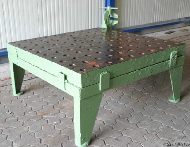 Clamping plate Guss Abmessungen 1510/1510/H695 mm