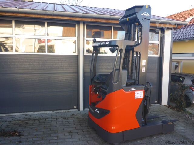 Schubmaststapler Linde R16