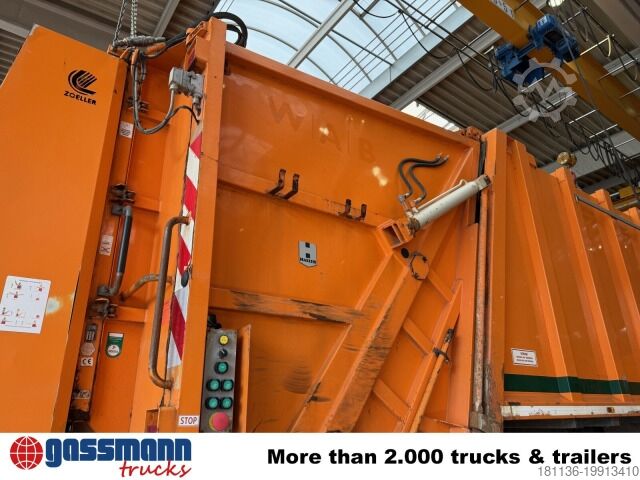 Agricultural machine Medium X2c21 mit Zöller Schüttung