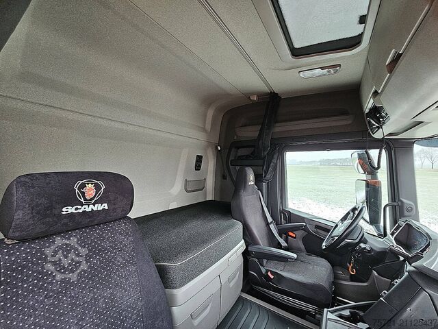 Chassis with cab SCANIA R500 6X2*4,durabright