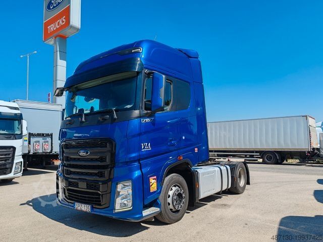 Standard tractor unit FORD F-MAX 500