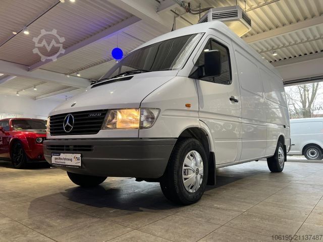 High top van MERCEDES-BENZ Sprinter 312 D *Hoch+Lang*Deutsches Fz.*