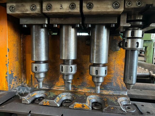 Pons-Schneidmaschine Voortman V500