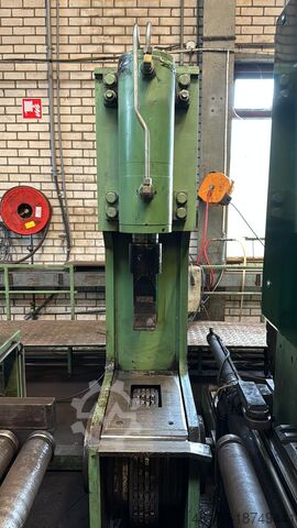 CNC FLAT BAR PUNCH & SHEAR LINE Voortman V500