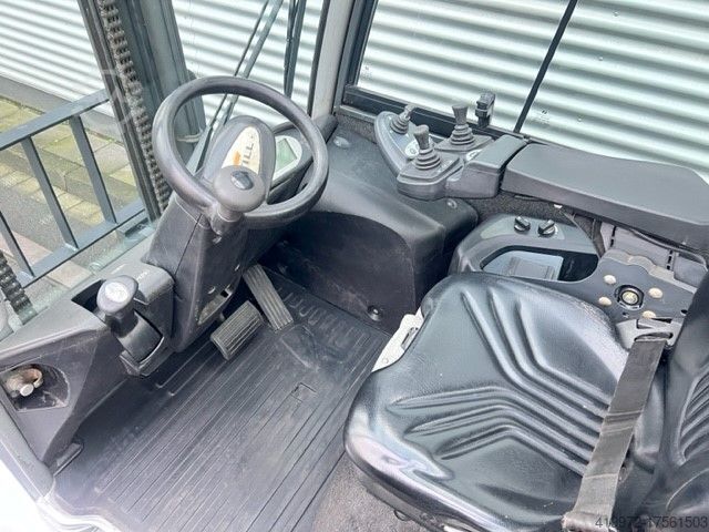 LPG Forklifts Still RX70-40T