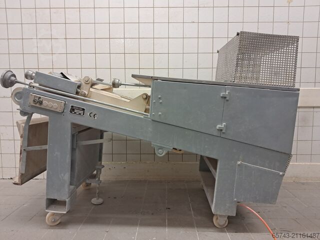 Brotlängswirkmaschine Kemper SU-L