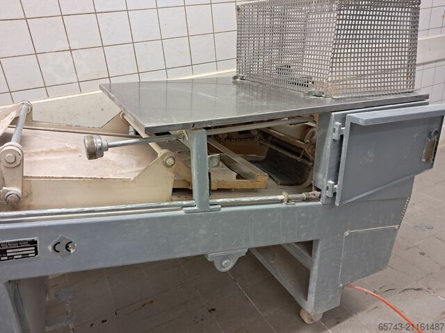 Brotlängswirkmaschine Kemper SU-L