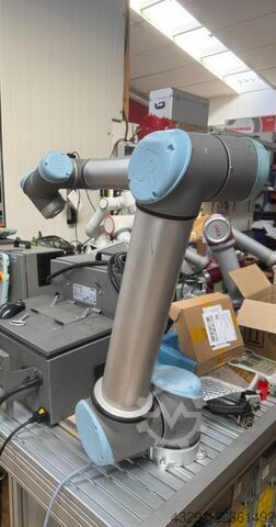 Industrieroboter Cobot Universal Robots UR10 CB2
