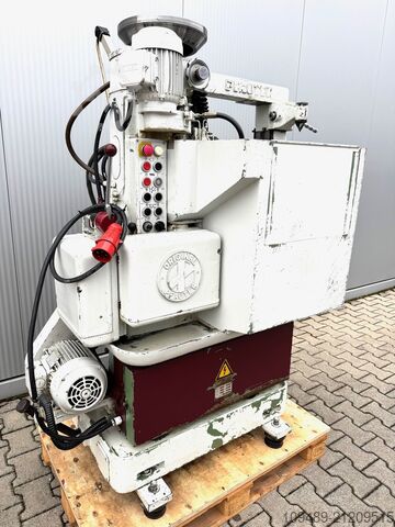 Zahnrad-Abwälzfräsmaschine/Pfauter RS00S Pfauter RS 00 S