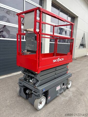 Scherenhebebühne SkyJack SJ3219 - 7,80m Elektro Scherenarbeitsbühne