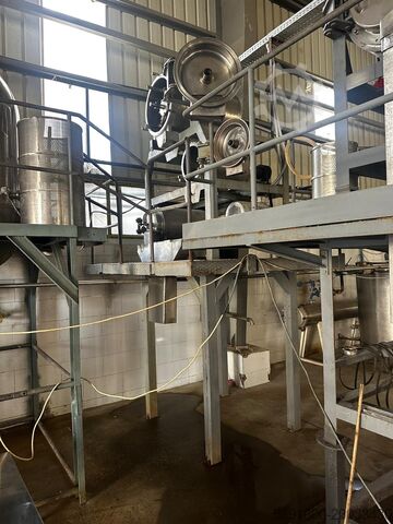 Tomato Paste Production Line & Tripple Effect Evaporator Ing. Rossi Catteli si & Catelli - Parma - Italy T15