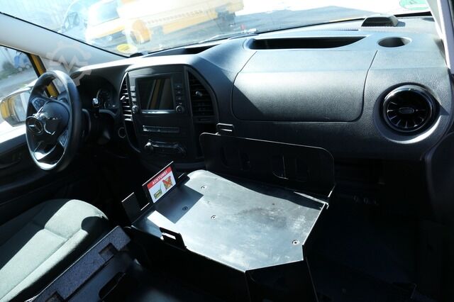 Panel van mercedes-benz eVito 112 Extralang Tempomat