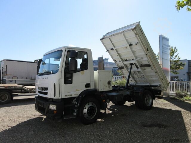 Tipper truck iveco Eurocargo ML120E25 Dreiseitenkipper