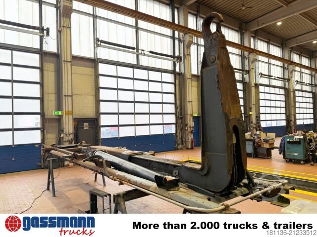 Roll-off tipper truck HIAB XR21Z61 Abrollanlage