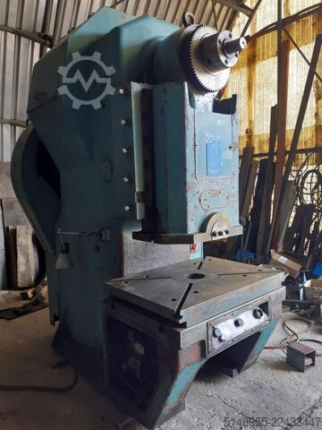 Eccentric press ZTS Kosice LE 250C