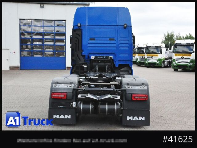 Standard tractor unit MAN TGX 26.510 XXL , Lift/Lenkache, 50.000kg Zuggewicht