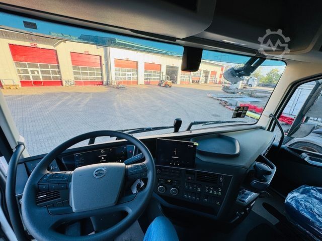 Schwerlast LKW/SZM VOLVO Volvo FH500 6x2 mit Fassi F545 Kran JIB Winde so