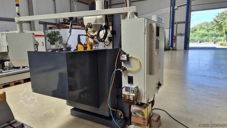 CNC Werkzeugfräsmaschine-Universal PERFECT-JET BM-23 VDB