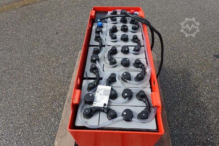 Forklift battery battery accumulator Stuba 24v 4PzS500 100%