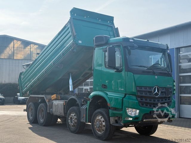 Kipper LKW MERCEDES-BENZ Arocs 4145 8X6 Kipper Schwarzmüller