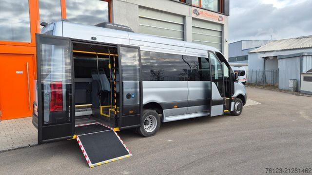 Minibus MERCEDES-BENZ Sprinter 517 Heckniederflur Vorlauffahrzeug
