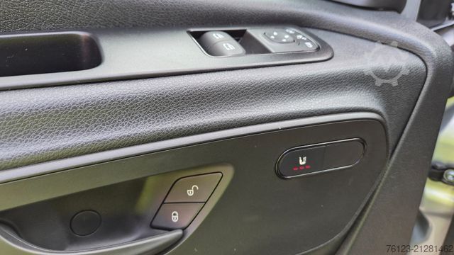 Minibus MERCEDES-BENZ Sprinter 517 Heckniederflur Vorlauffahrzeug