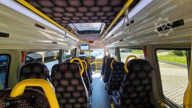 Minibus MERCEDES-BENZ Sprinter 517 Heckniederflur Vorlauffahrzeug