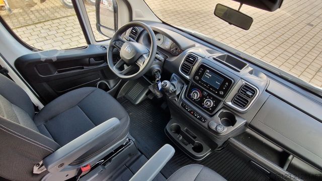 Minibus FIAT Opel Movano und Ducato Flexiboden 6 Schienen