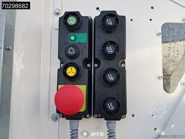 Garbage truck DAF XD 340 6X2 FAN Day Cab - Olympus Hecklader 21W -