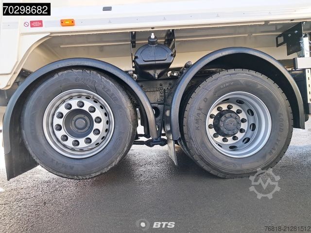 Garbage truck DAF XD 340 6X2 FAN Day Cab - Olympus Hecklader 21W -