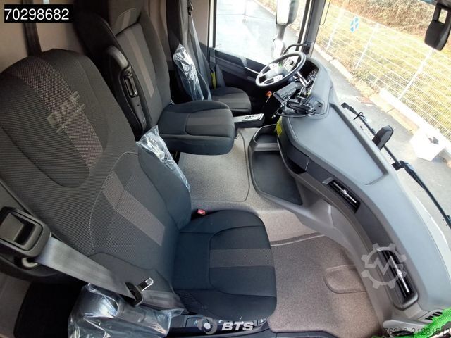 Garbage truck DAF XD 340 6X2 FAN Day Cab - Olympus Hecklader 21W -